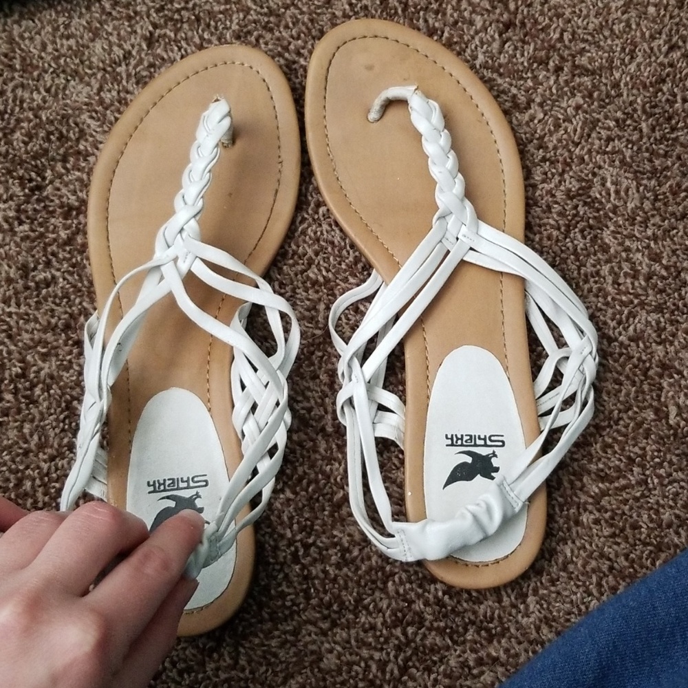 Sandals - Picture 1 of 4